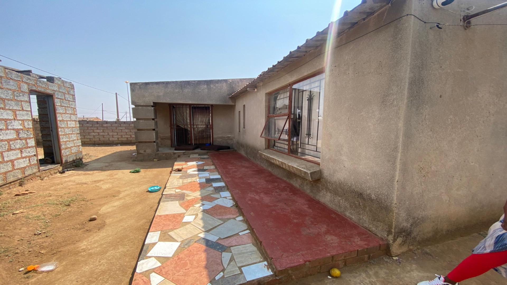 Backyard of property in Masetjhaba View