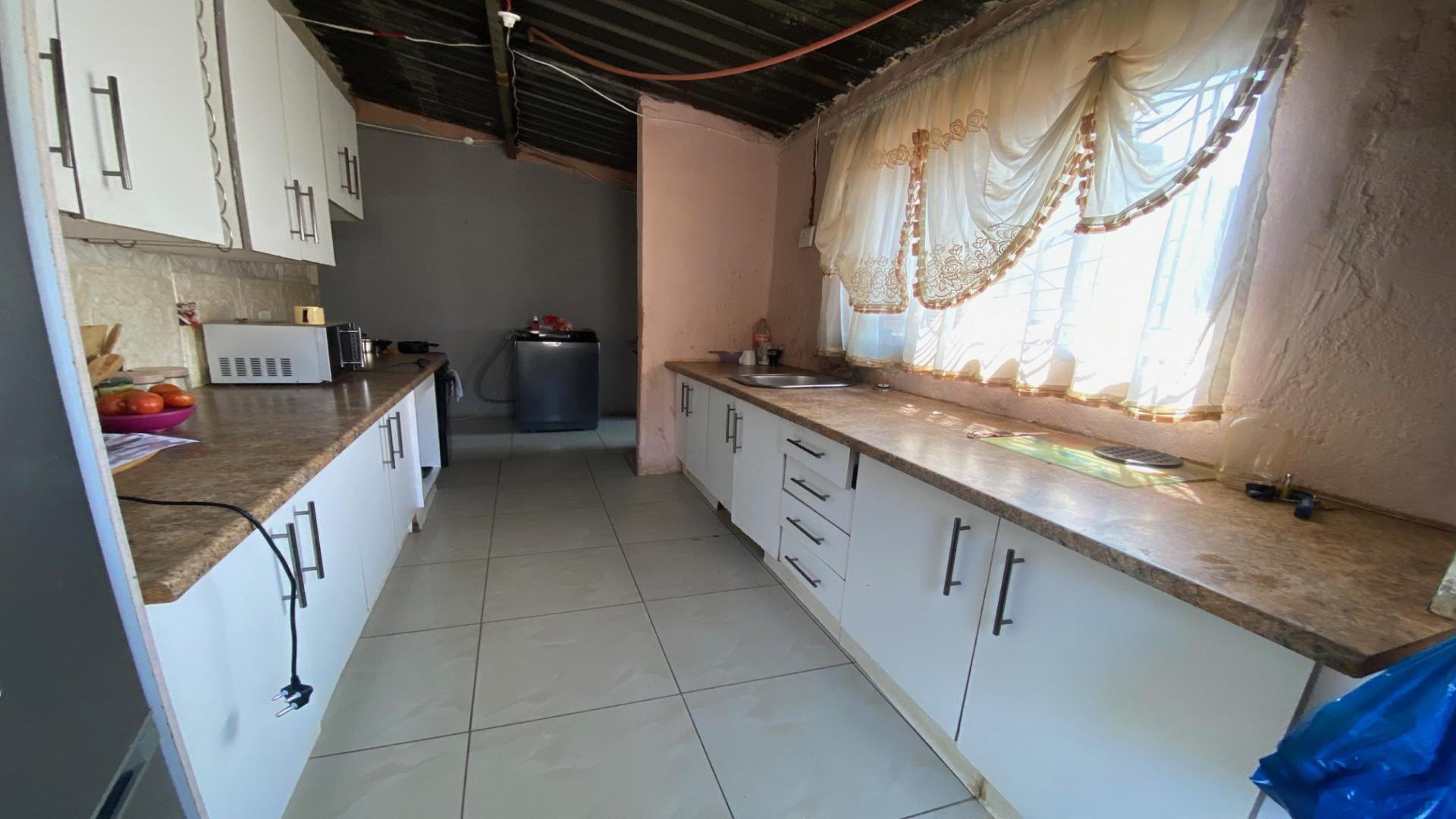 Kitchen of property in Masetjhaba View
