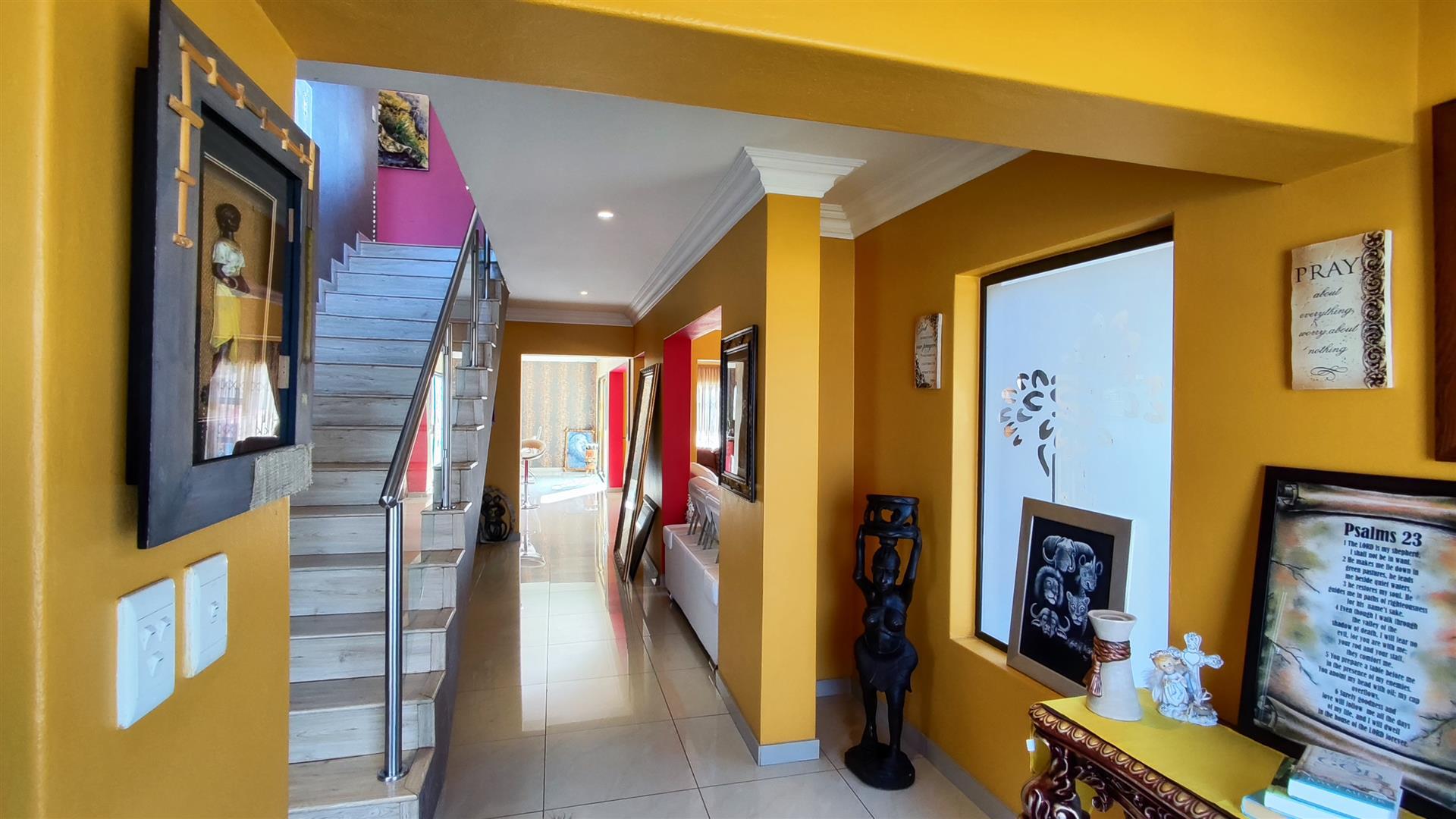 Spaces - 71 square meters of property in Parkhaven