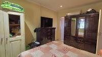 Main Bedroom - 14 square meters of property in Westridge CP