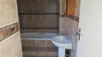 Main Bathroom - 8 square meters of property in Dalpark