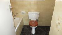 Bathroom 1 - 6 square meters of property in Dalpark