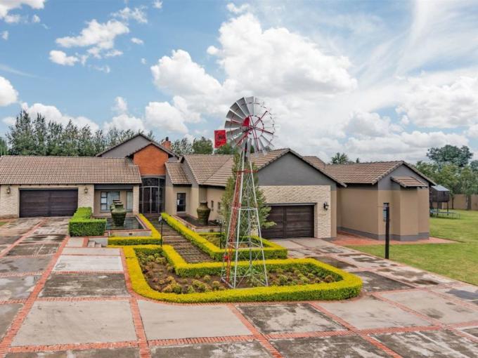 Property For Sale in Mnandi AH MyRoof.co.za