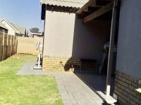  of property in Willow Park Manor