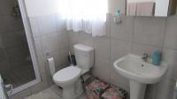 Main Bathroom - 7 square meters of property in Wilgeheuwel 