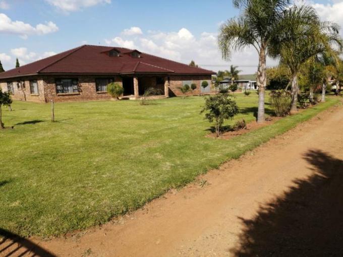 Farm for Sale For Sale in Grootfontein Country Estates - MR570847