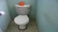 Bathroom 2 of property in Bram Fischerville