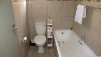 Bathroom 1 - 4 square meters of property in Albertsdal