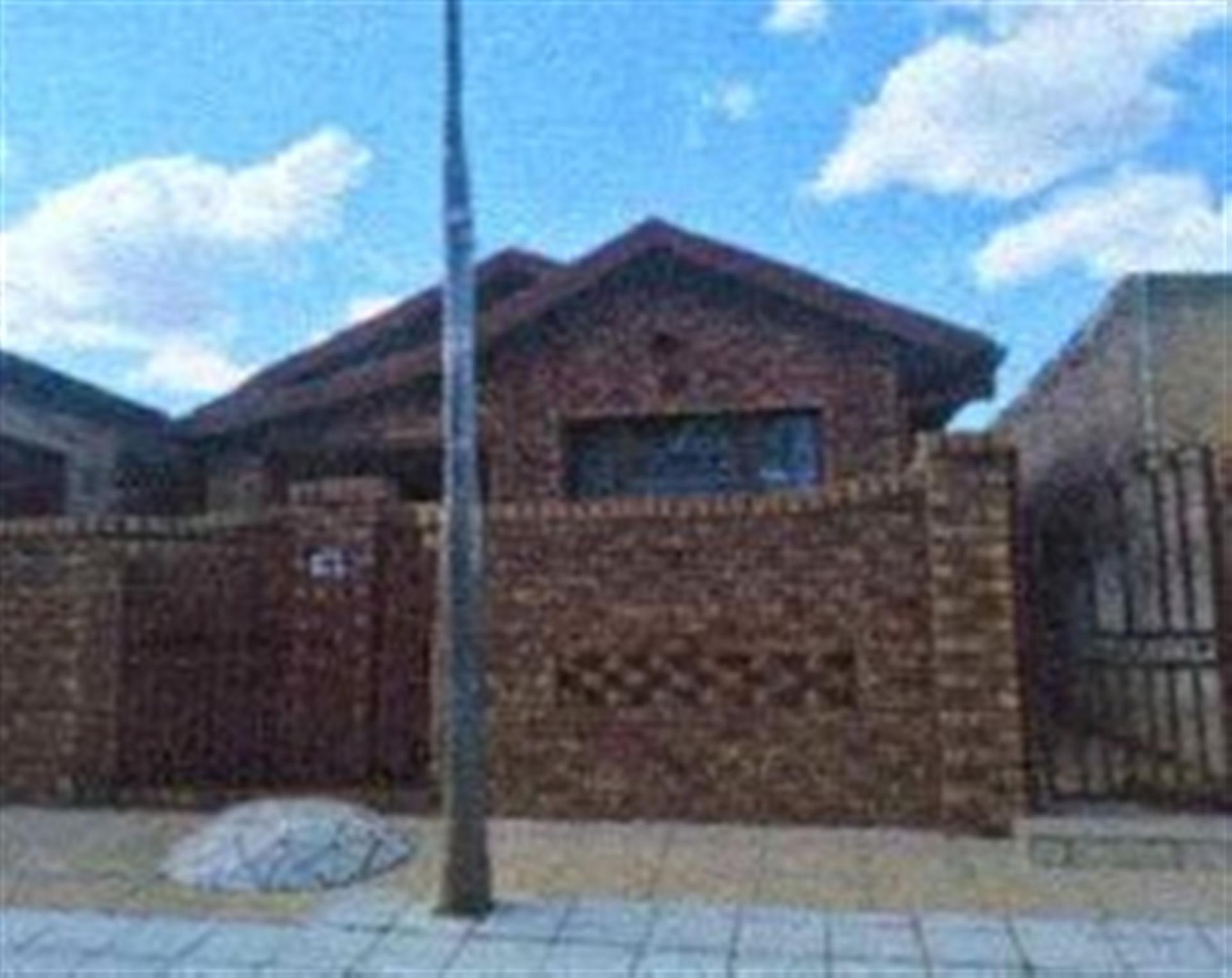 Front View of property in Orange farm