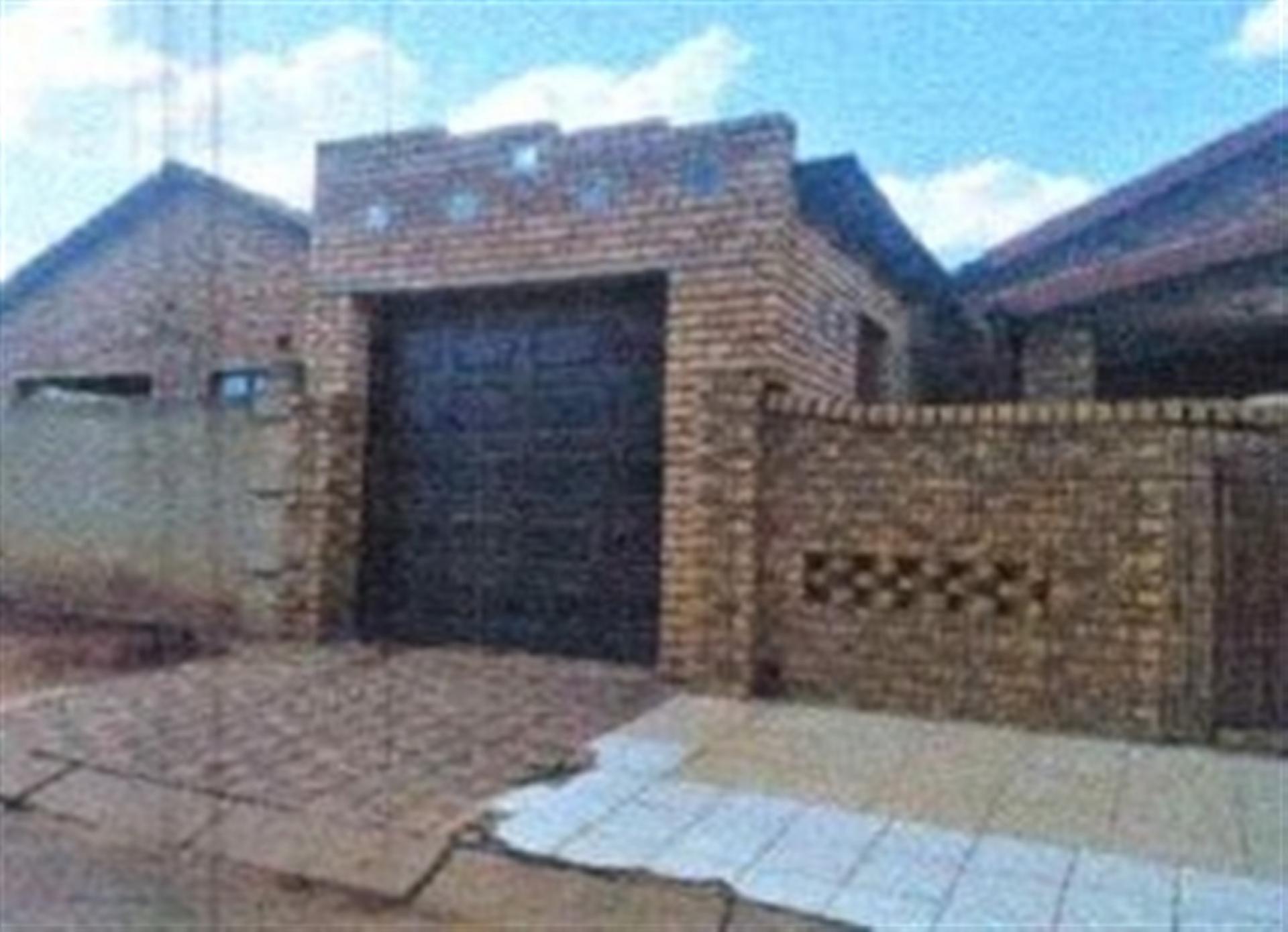 Front View of property in Orange farm