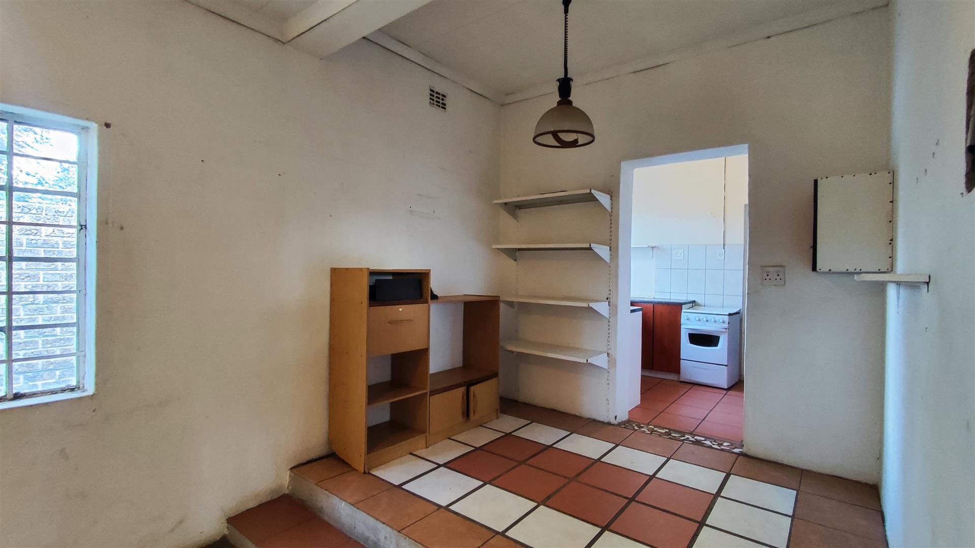 Flatlet - 78 square meters of property in Glen Marais