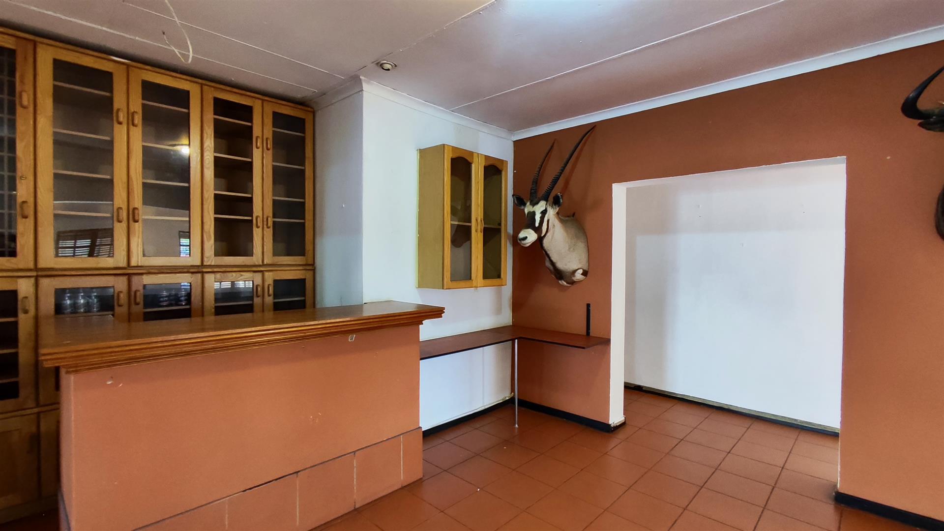 Entertainment - 19 square meters of property in Glen Marais