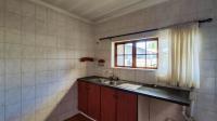 Scullery - 9 square meters of property in Glen Marais