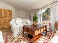 Lounges - 54 square meters of property in Constantia Kloof