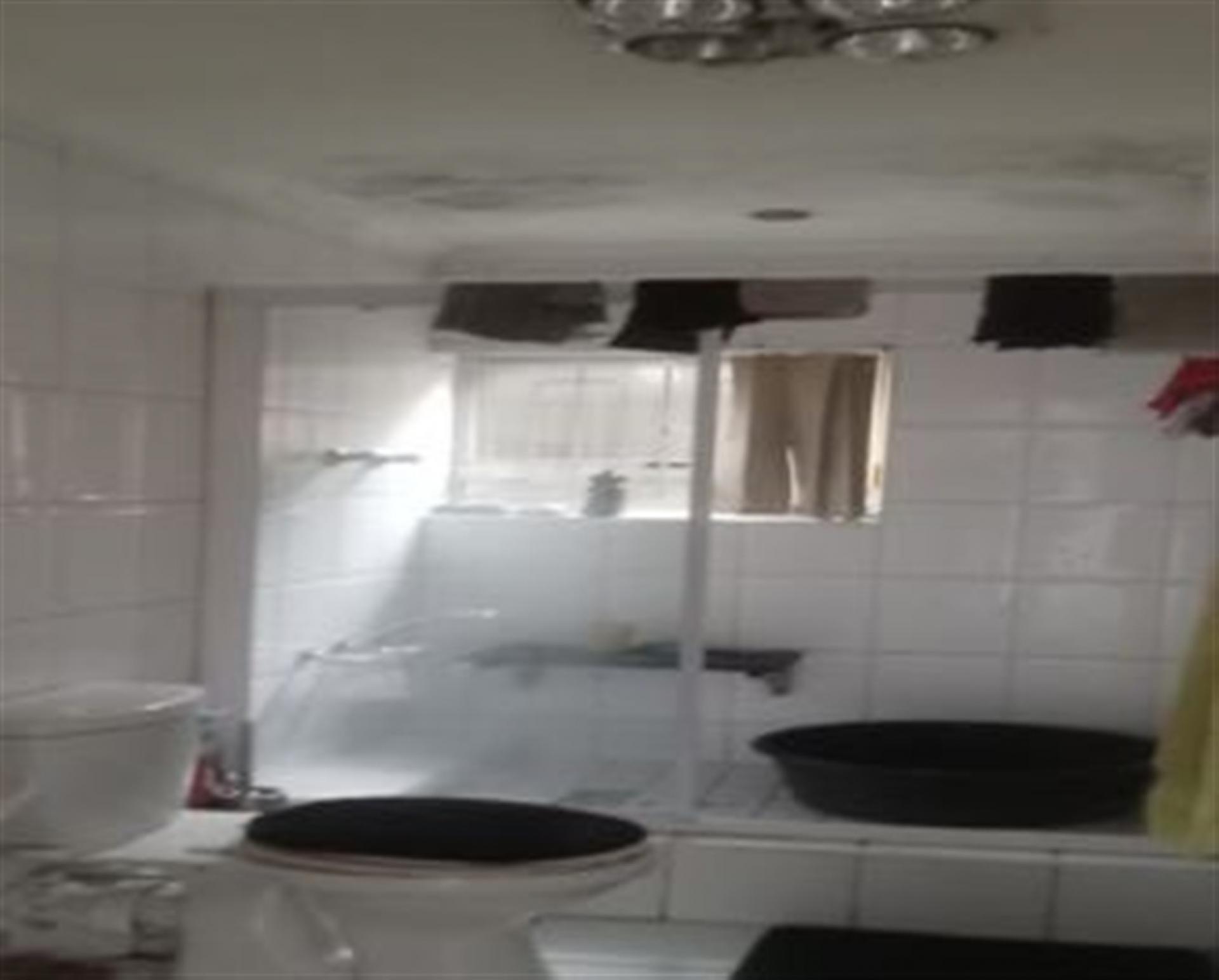 Bathroom 1 of property in Lentegeur
