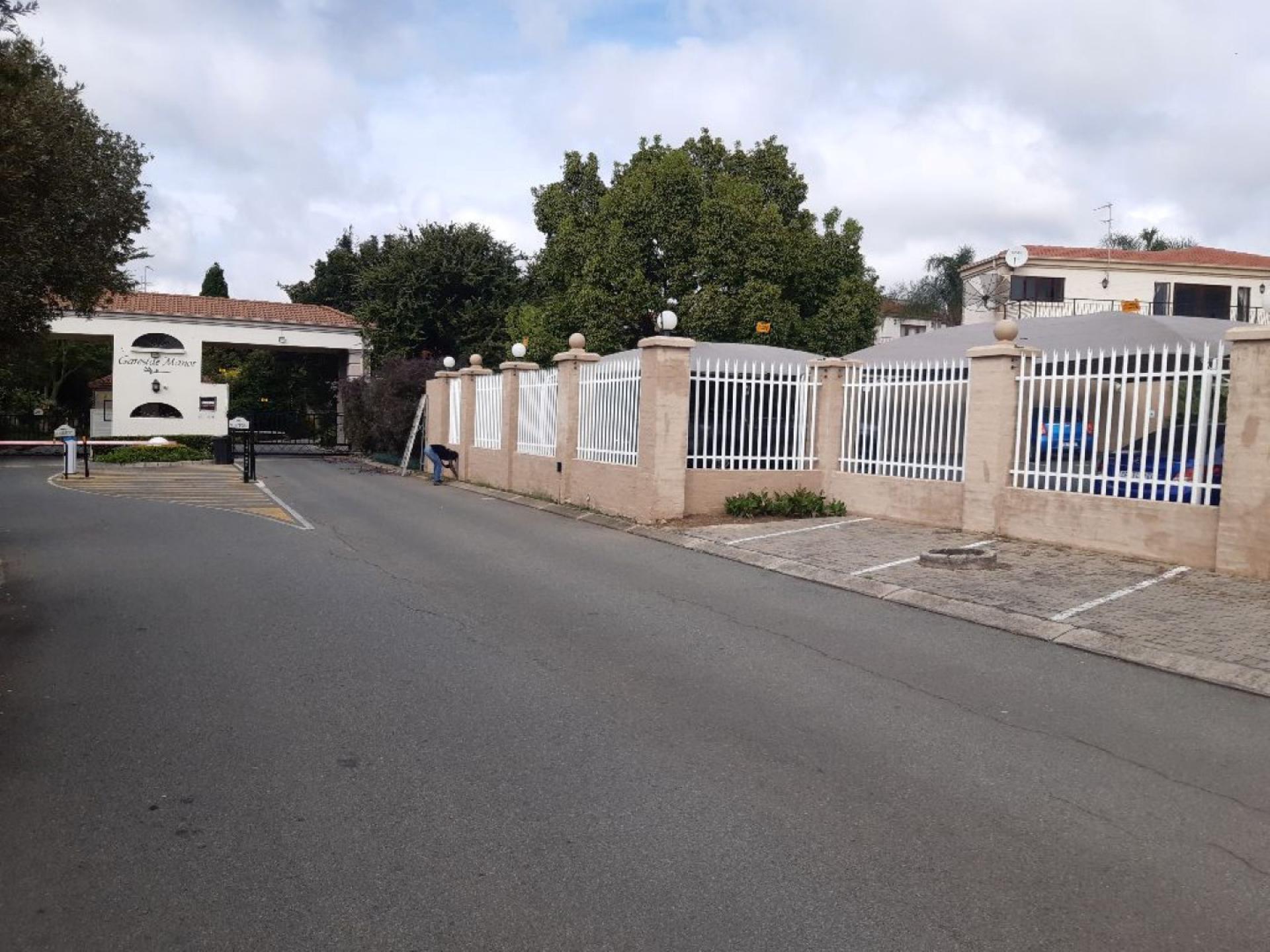 Front View of property in Broadacres