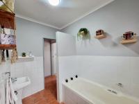 of property in Bendor
