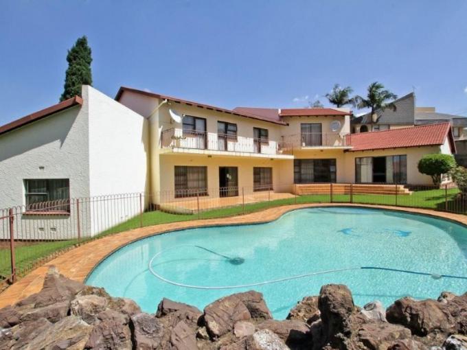 5 Bedroom House for Sale For Sale in Bruma - MR571426