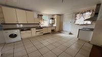 Kitchen of property in Mindalore