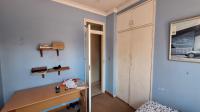 Bed Room 1 - 11 square meters of property in Mindalore
