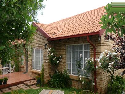 3 Bedroom Simplex for Sale For Sale in Highveld - Home Sell - MR57168