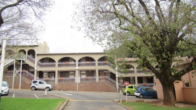 Standard Bank SIE Sale In Execution 2 Bedroom Sectional Title for Sale in Albertville - MR571811