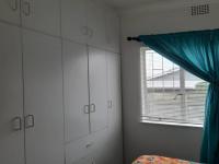 Bed Room 1 of property in Saldanha