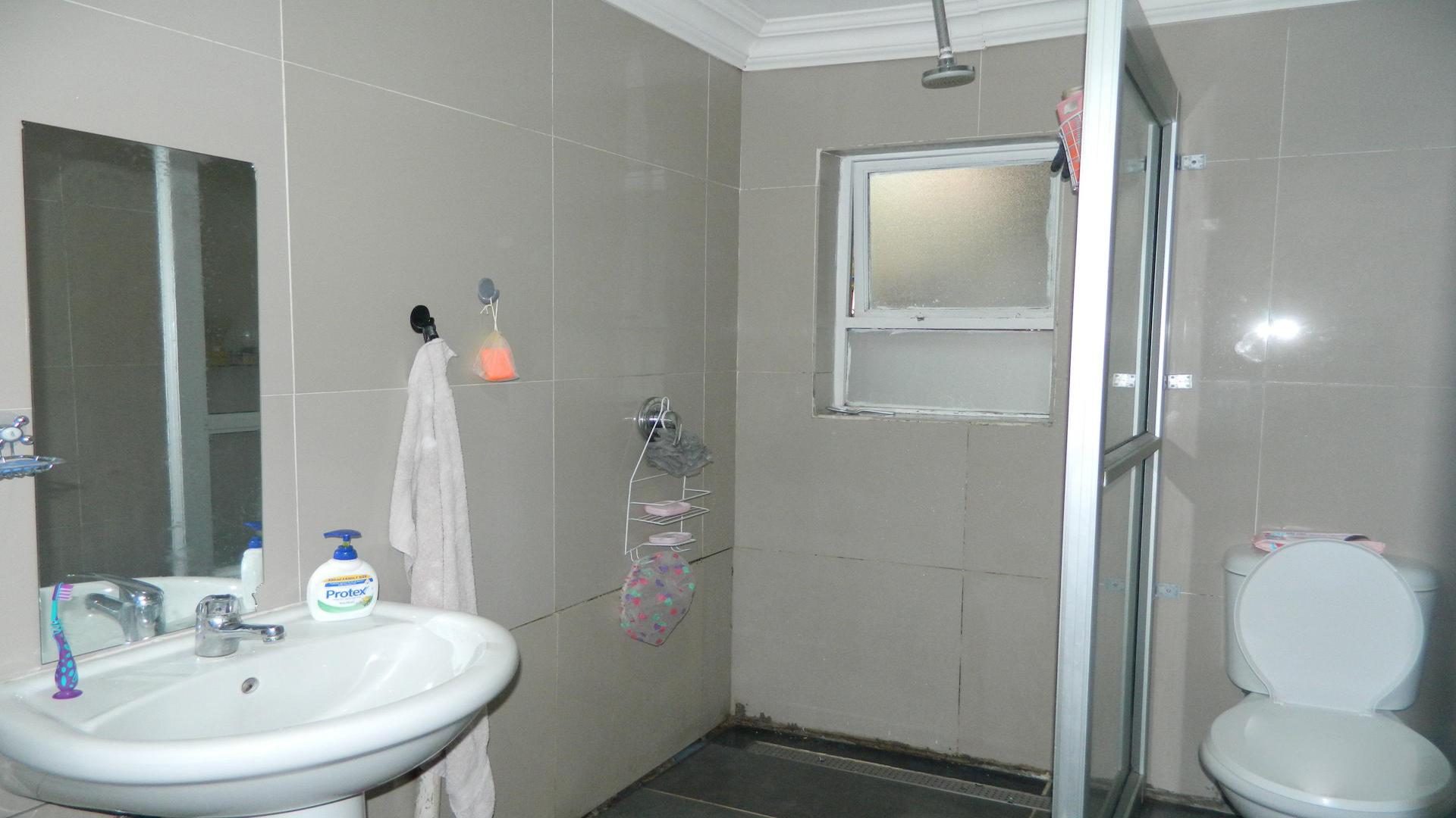 Flatlet of property in Weltevreden Valley