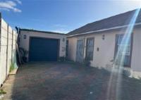 Front View of property in Weltevreden Valley