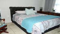 Bed Room 3 of property in Weltevreden Valley