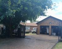 Front View of property in The Reeds