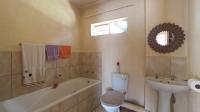 Bathroom 1 - 5 square meters of property in Olievenhoutbos