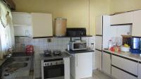 Kitchen - 19 square meters of property in Croydon