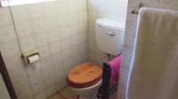 Main Bathroom - 6 square meters of property in Croydon