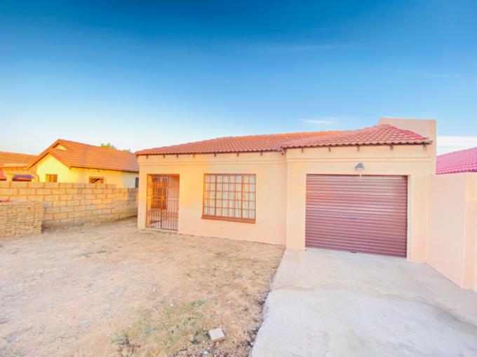 3 Bedroom House for Sale For Sale in Soshanguve - MR572007