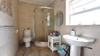 Bathroom 1 of property in North End