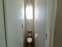 Bathroom 1 of property in Dawn