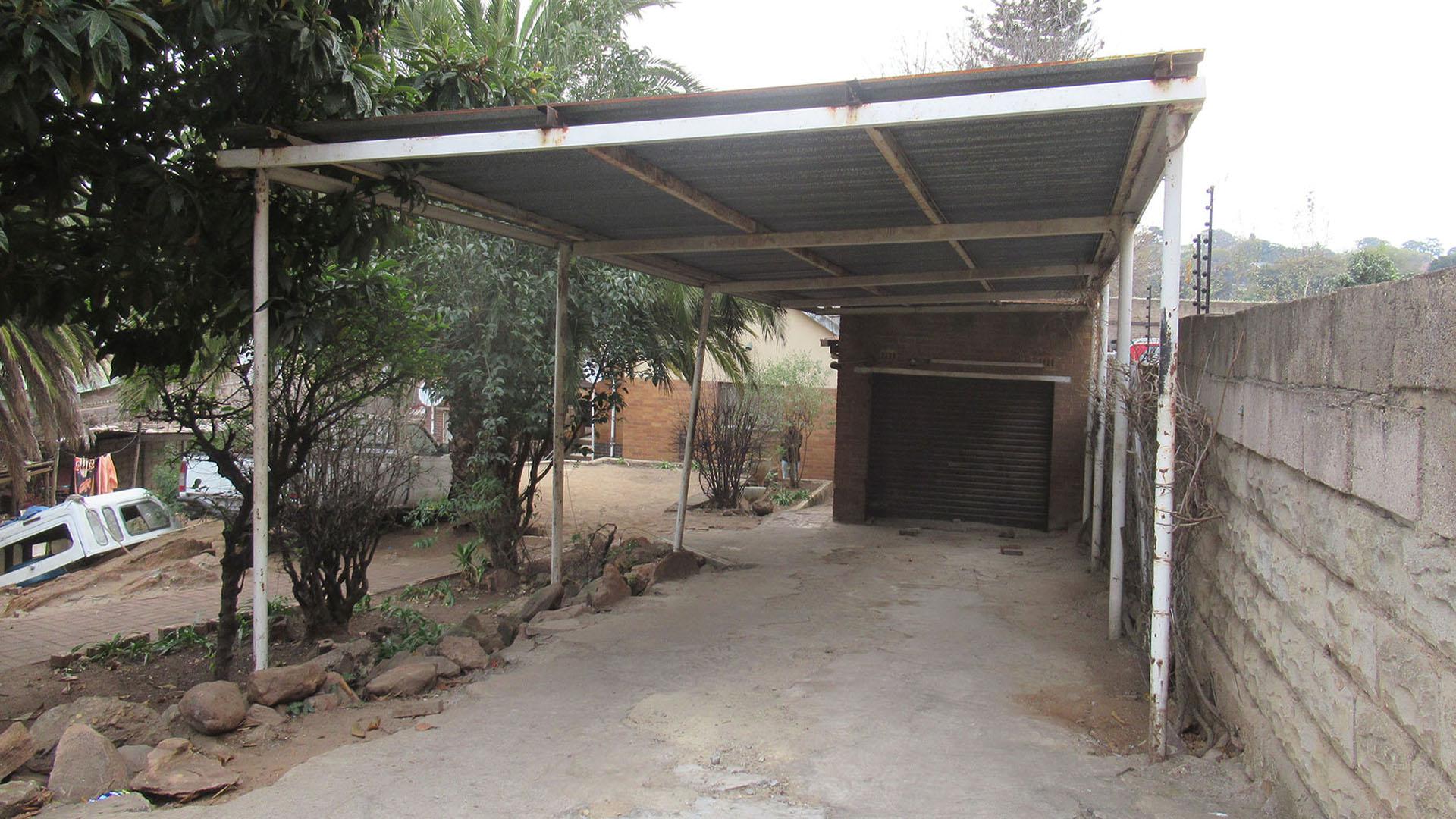 Spaces - 8 square meters of property in Townsview