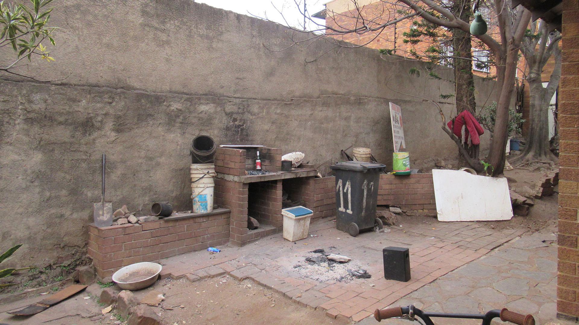 Backyard of property in Townsview