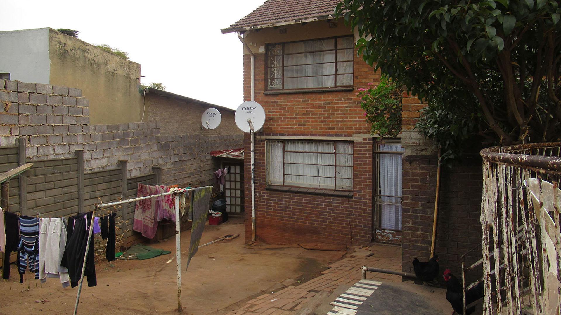 Front View of property in Townsview