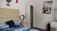 Bed Room 1 - 13 square meters of property in Lenasia