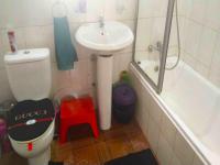 Bathroom 1 - 6 square meters of property in Lenasia