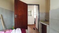 Bathroom 1 - 6 square meters of property in Pretoria Gardens