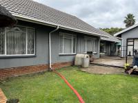 3 Bedroom 2 Bathroom House for Sale for sale in Van Riebeeckpark