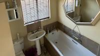 Bathroom 1 of property in Soshanguve East