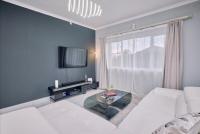  of property in Bloubergrant