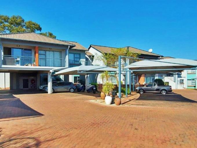 3 Bedroom Simplex for Sale For Sale in Florentia - MR572402