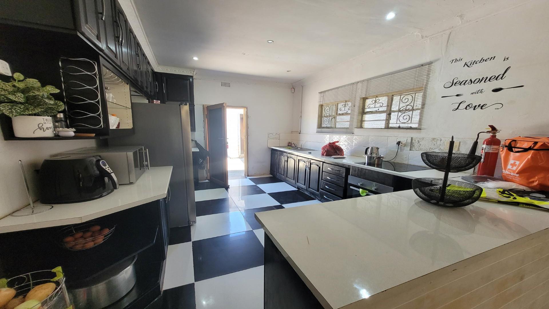 Kitchen of property in Welkom