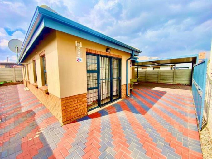3 Bedroom House for Sale For Sale in Alberton MR572495 M