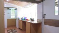 Kitchen - 29 square meters of property in Ruimsig Noord